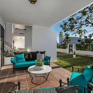 https://new-and-stylish-1-bedroom-apt-by-hard-rock-rdr310.1costadelsol.com